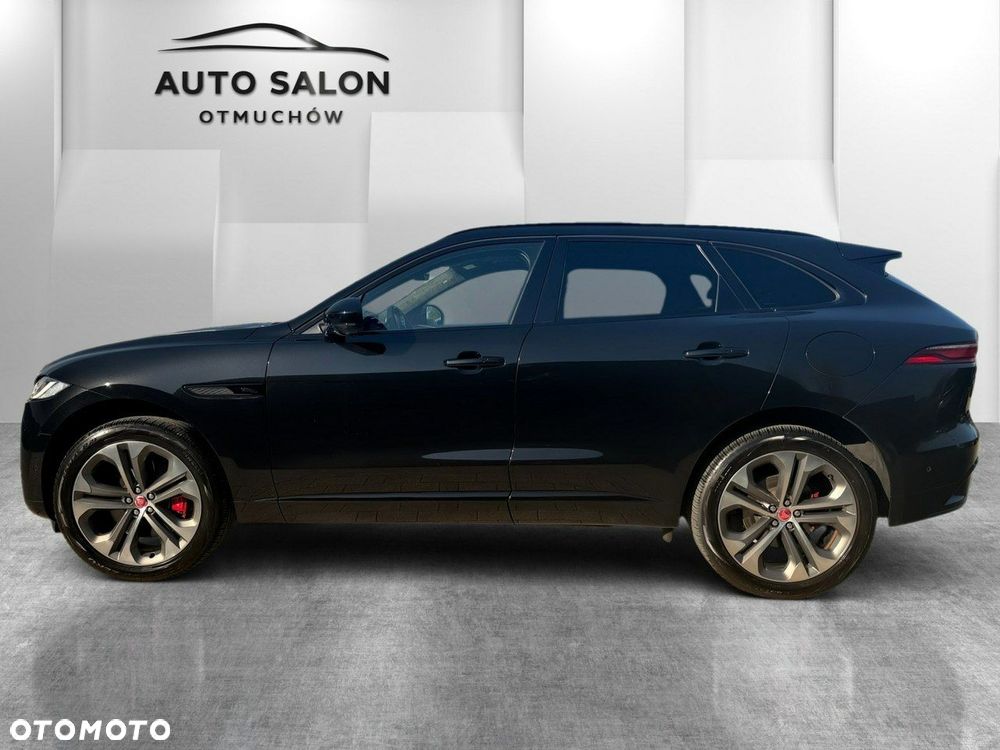 Jaguar F-Pace - 8