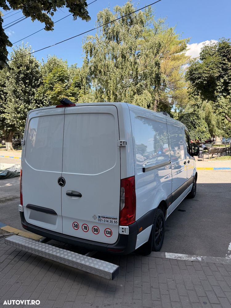 Mercedes-Benz Sprinter - 6