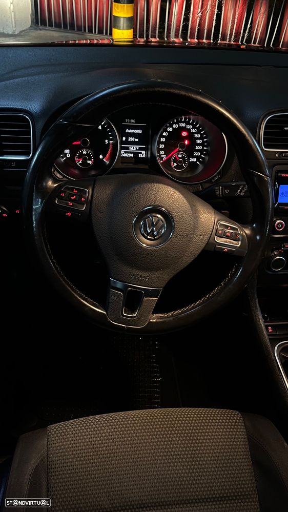 VW Golf Variant 1.6 TDi Confortline - 14