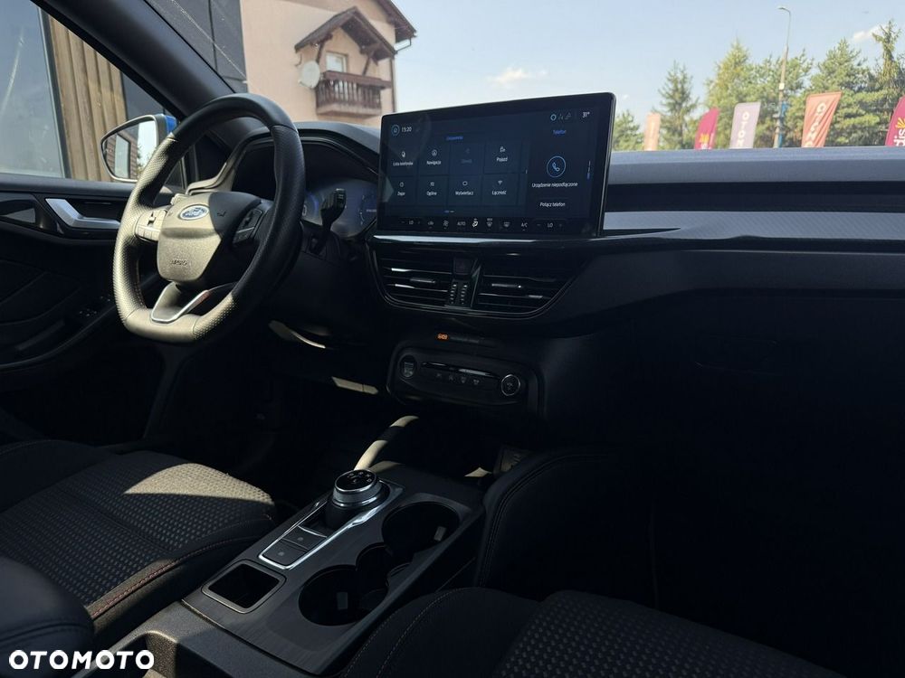 Ford Focus 1.5 EcoBlue STart-Stopp-System ST-LINE X - 14