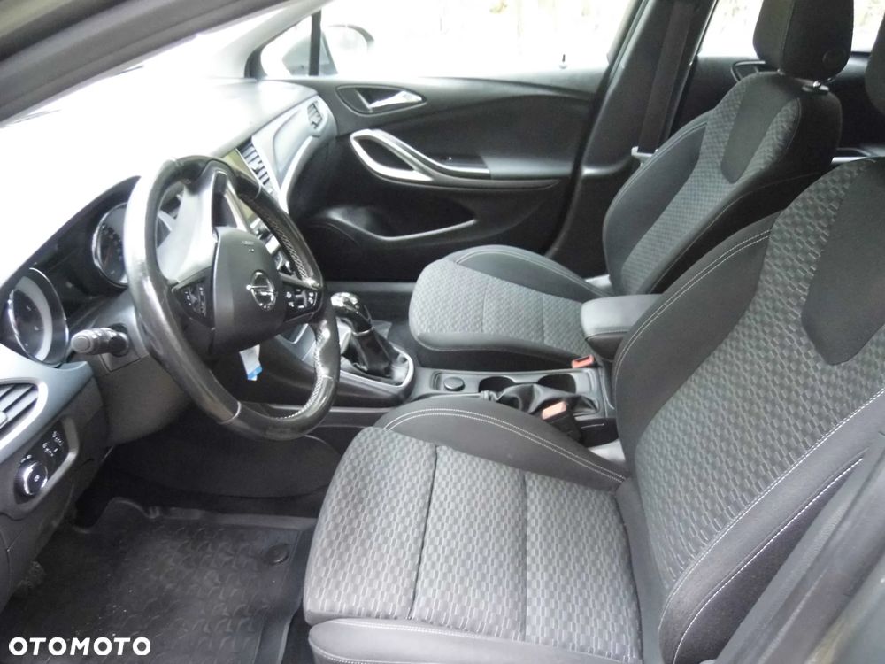 Opel Astra 1.6 CDTI DPF ecoFLEX TourerStart/Stop Exklusiv - 24