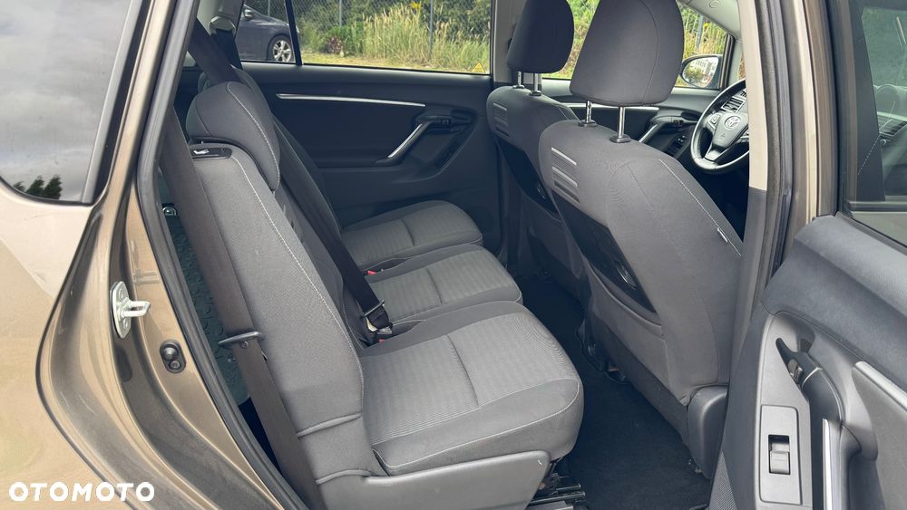 Toyota Verso 1.8 7-Sitzer Executive - 27