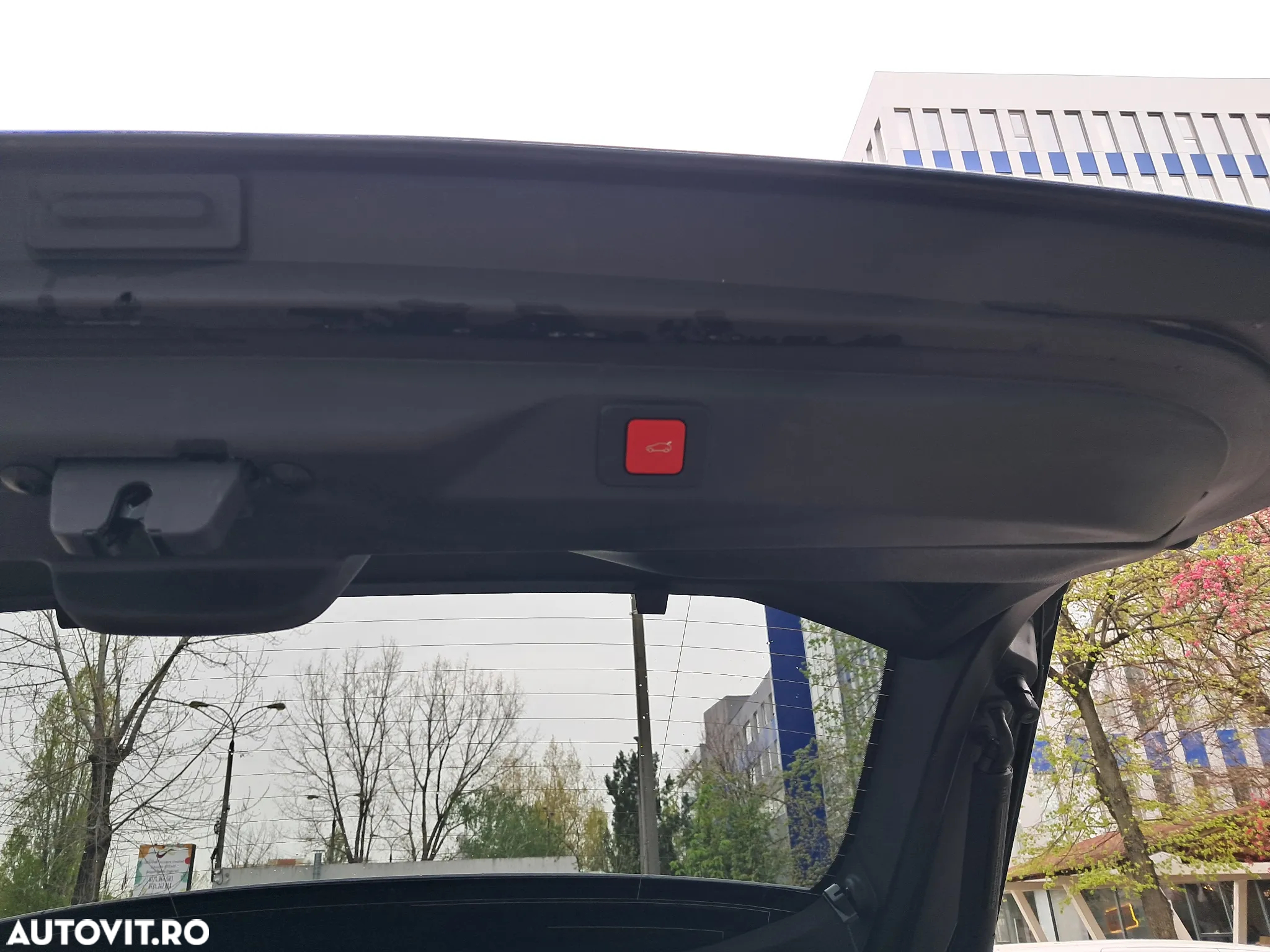 Peugeot 3008 Hybrid 145 e-DSC6 GT - 29