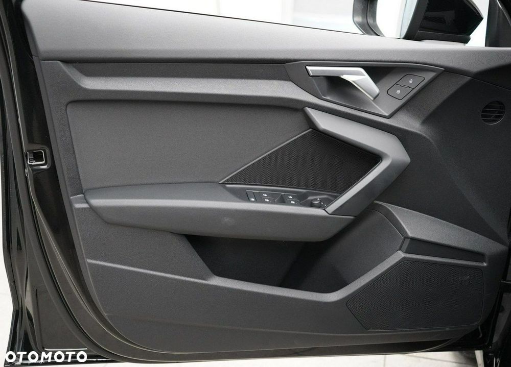 Audi A3 Sportback - 16