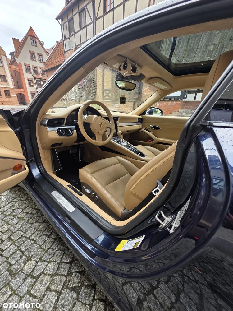 Porsche 911 Carrera PDK - 1