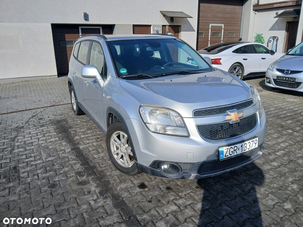 Chevrolet Orlando 1.8 LS - 2
