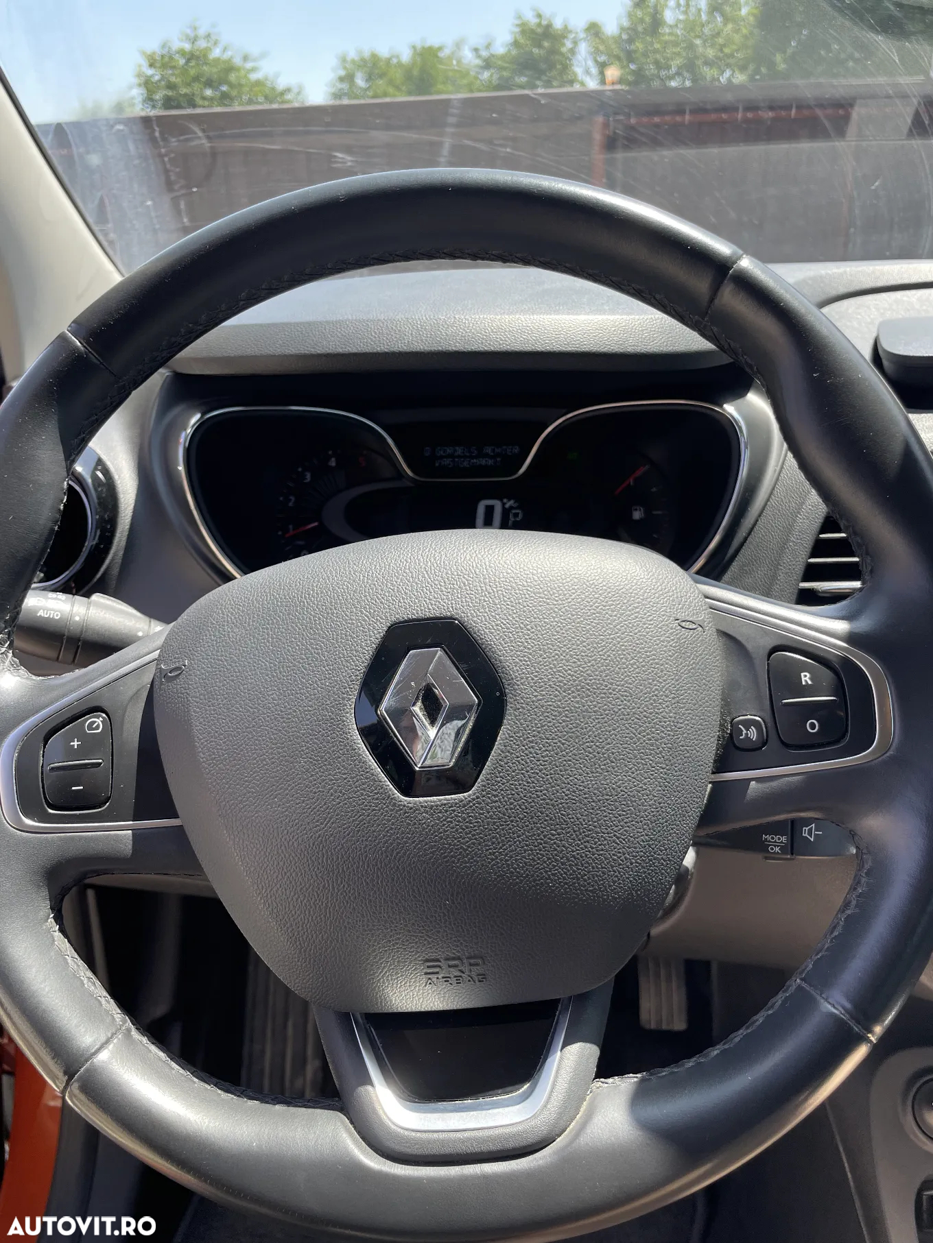 Renault Captur - 30