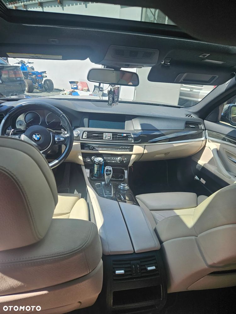 BMW Seria 5 535i - 5