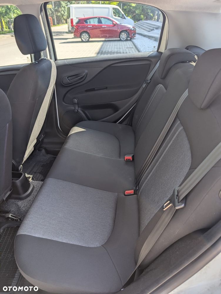 Fiat Punto - 11
