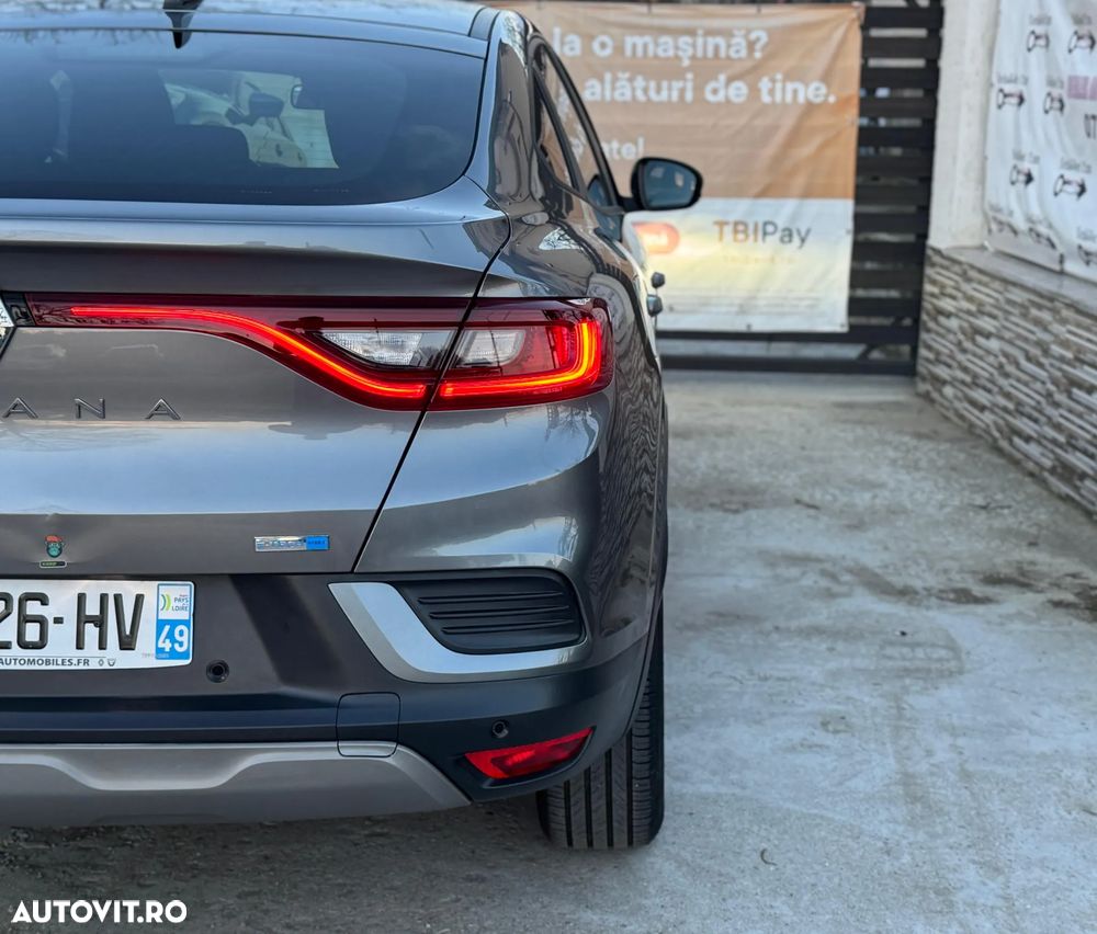 Renault Arkana E-TECH 145 Evolution - 9