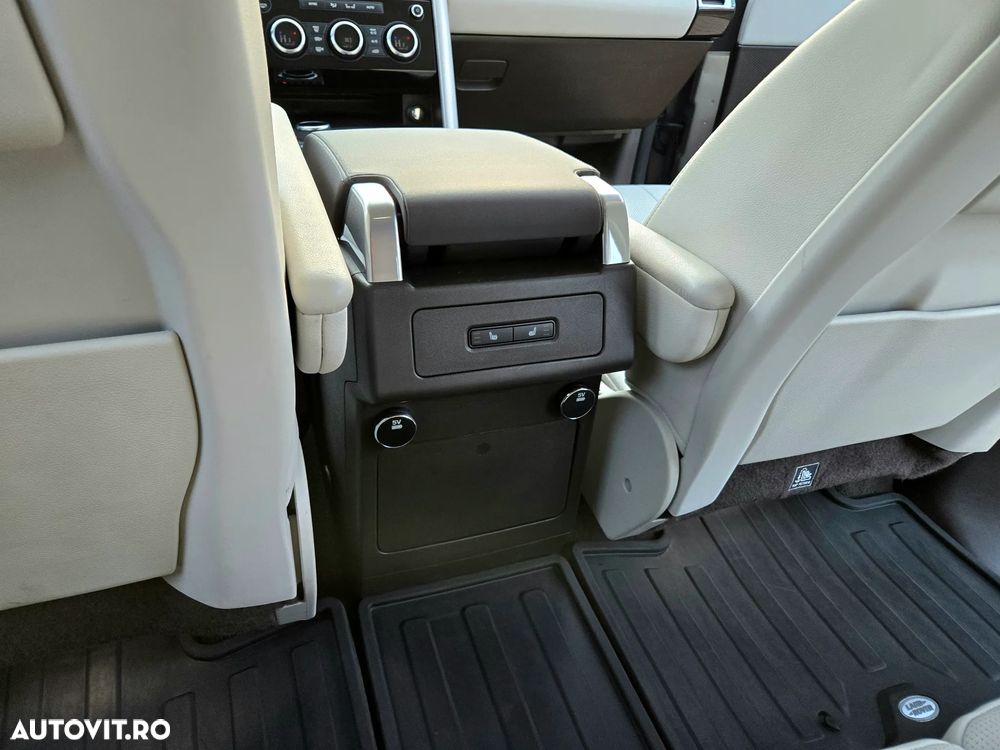 Land Rover Discovery 2.0 L SD4 HSE Luxury - 11