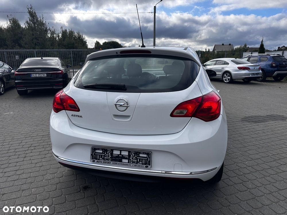 Opel Astra - 6