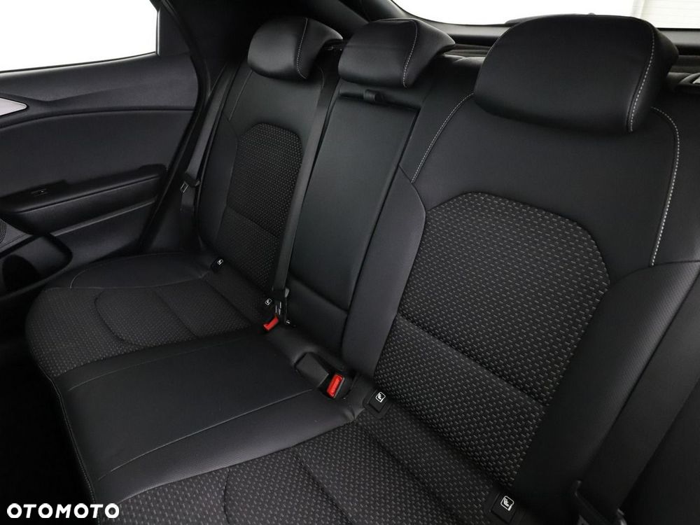 Kia XCeed 1.5 T-GDI OPF DCT7 XDITION - 18