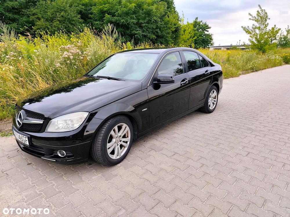 Mercedes-Benz Klasa C 180 Kompressor BlueEFFICIENCY Elegance - 7