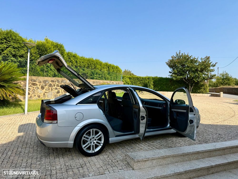 Opel Vectra GTS 2.2 DTi - 41