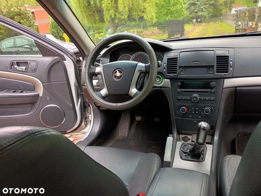 Chevrolet Epica - 20