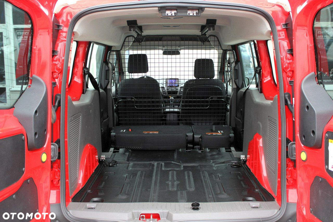 Ford Transit Connect - 8