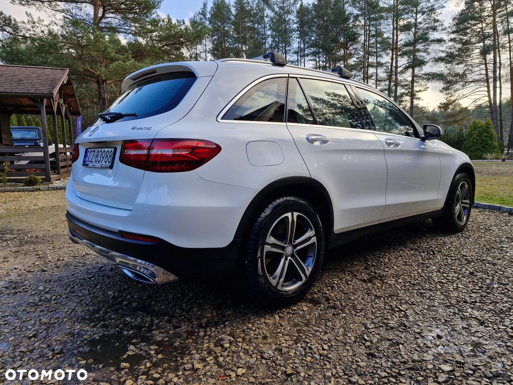 Mercedes-Benz GLC 220 d 4Matic 9G-TRONIC - 12
