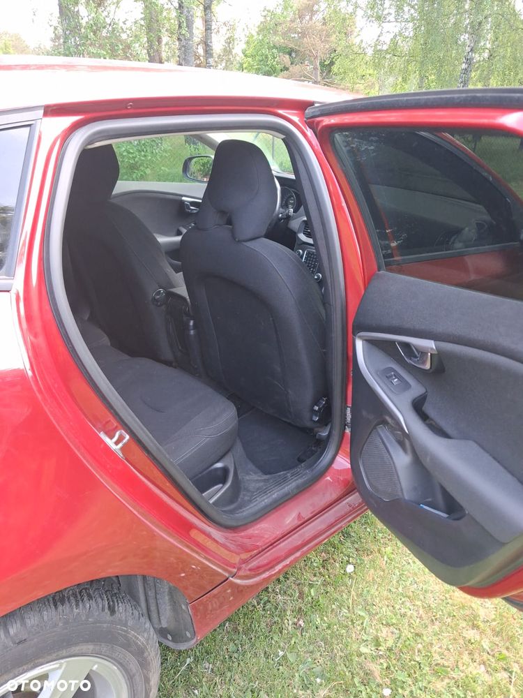 Volvo V40 D2 Geartronic Momentum - 11