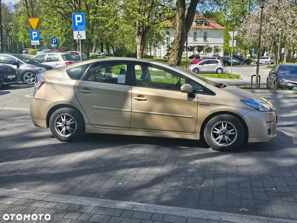 Toyota Prius 1.5 VVT-i Sol - 3