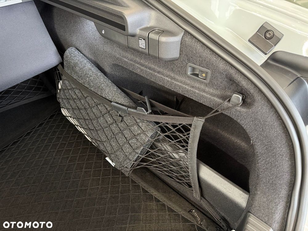 Skoda Superb 2.0 TSI Sportline DSG - 27