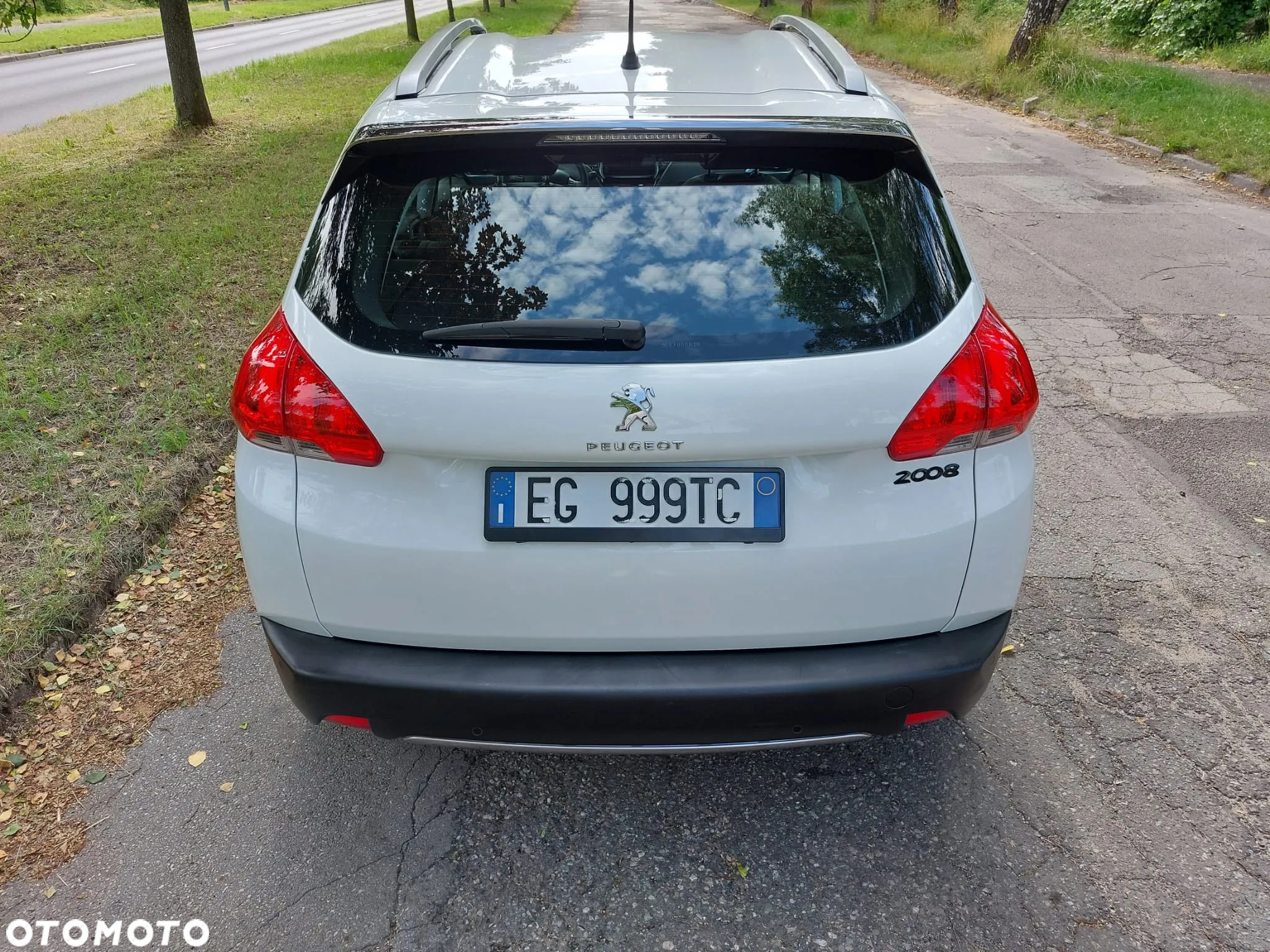 Peugeot 2008 PureTech 82 Allure - 19
