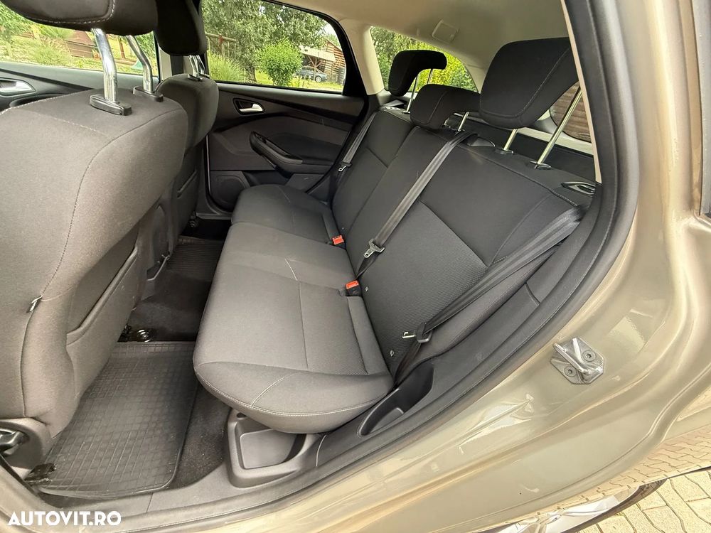 Ford Focus 1.5 TDCi DPF Start-Stopp-System Trend - 17