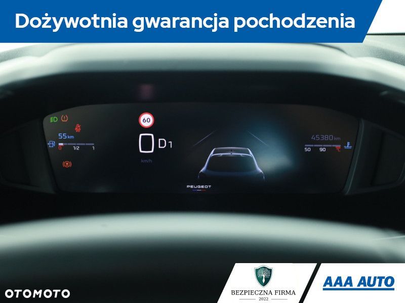 Peugeot 208 - 10
