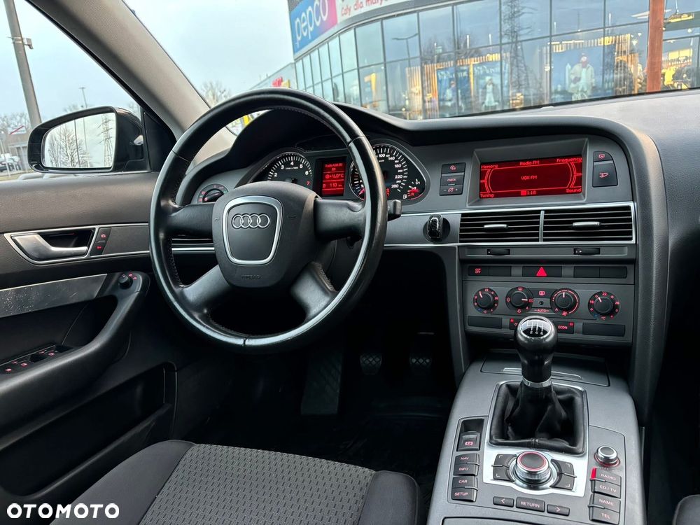 Audi A6 Limousine 2.4 - 10
