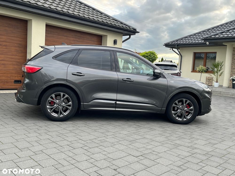 Ford Kuga 1.5 EcoBlue ST-LINE - 36
