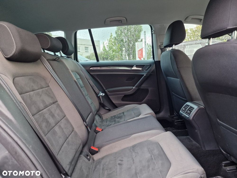 Volkswagen Golf Variant 1.5 TSI BMT Evo Highline DSG - 15