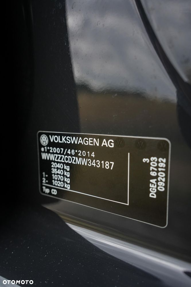 Volkswagen Golf - 20