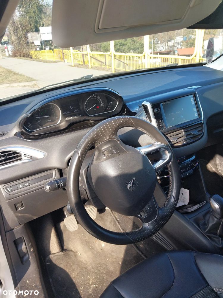 Peugeot 208 e-HDi 92 Stop&Start Active - 5