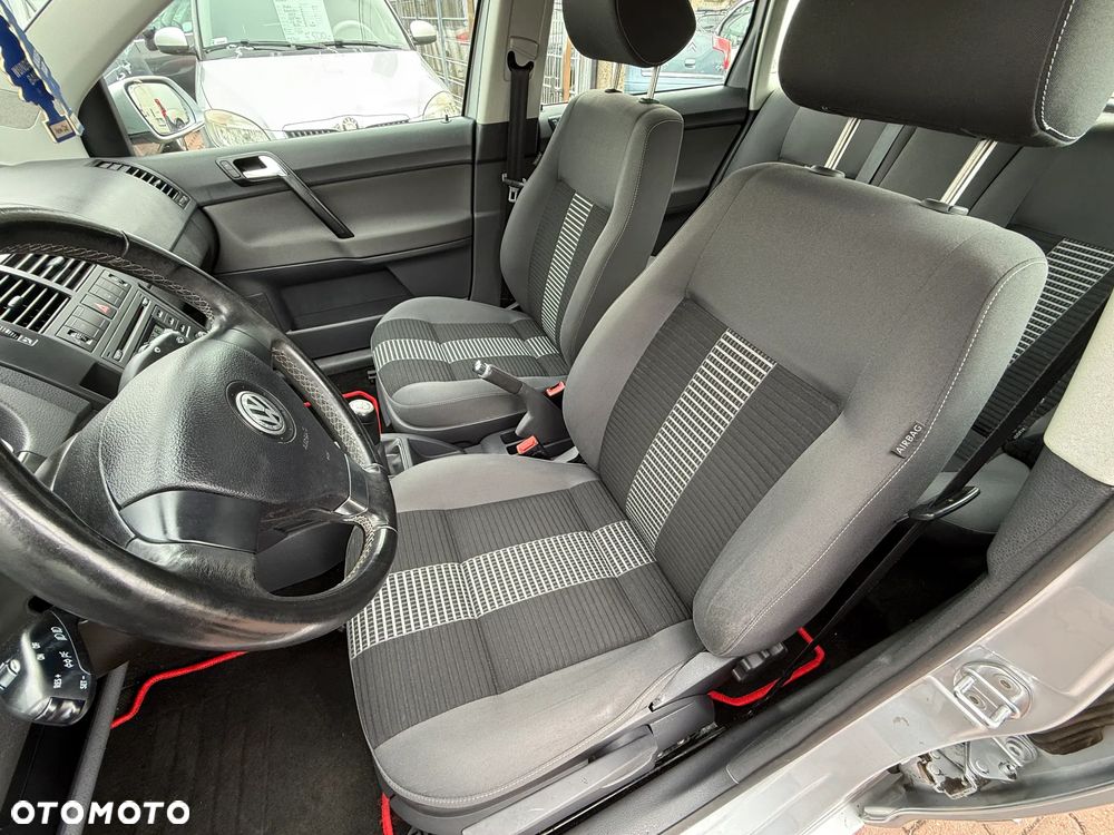 Volkswagen Polo - 15