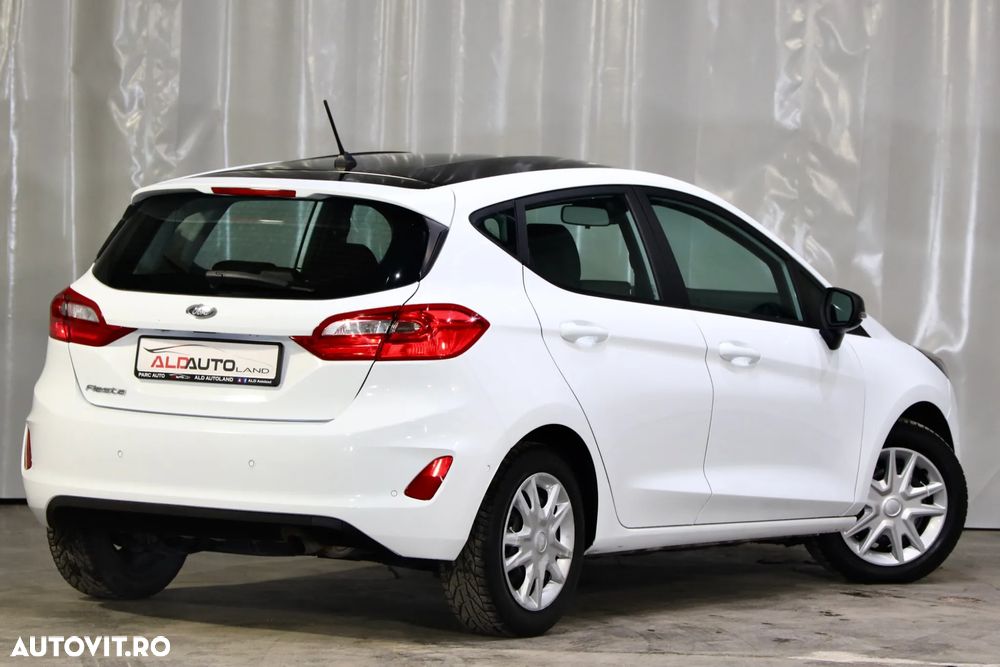 Ford Fiesta 1.0 EcoBoost Powershift Celebration - 2