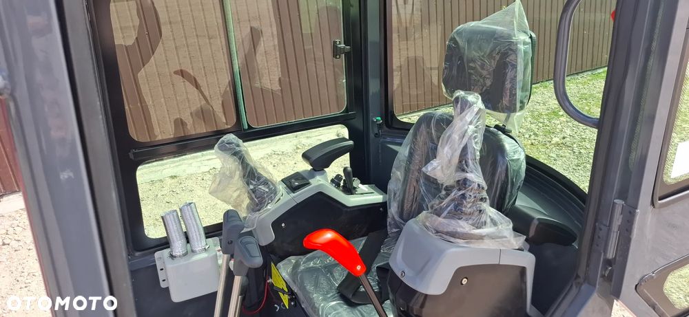 Inny Minikoparka Gąsienicowa EX18 z Silnikiem Kubota - 14