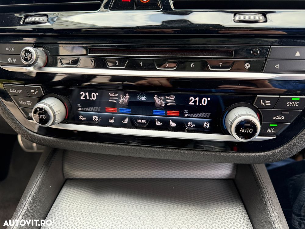 BMW Seria 5 540i xDrive Aut. - 13