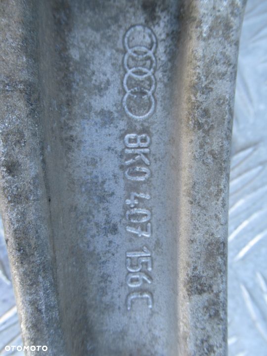 WAHACZ PRZEDNI PRZÓD PRAWY LEWY DOLNY AUDI A4 B8 A5 2007- - 2