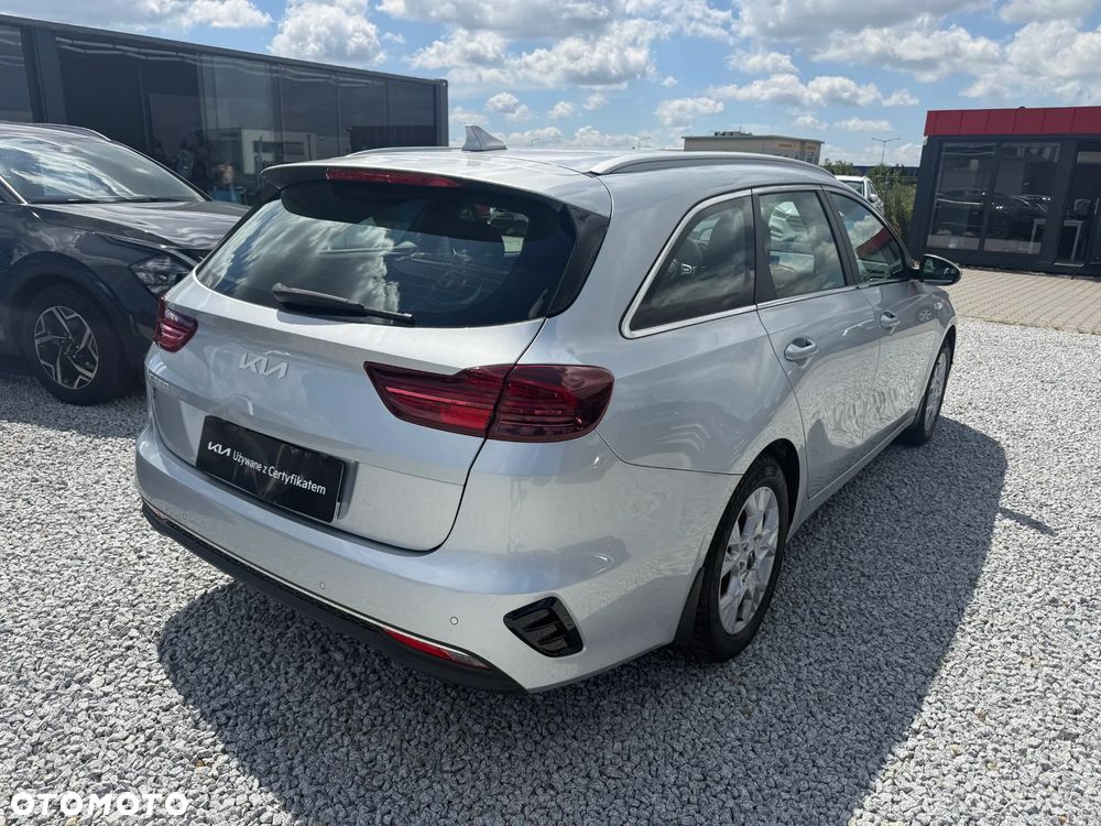 Kia Ceed 1.5 T-GDI M - 5