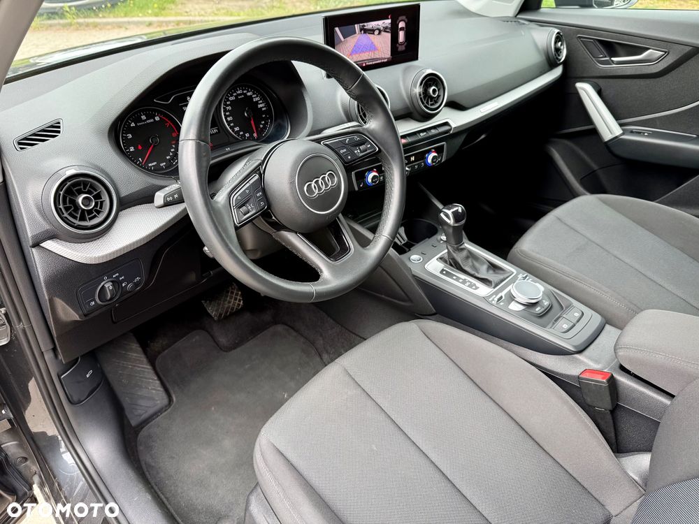 Audi Q2 35 TFSI S tronic design - 13