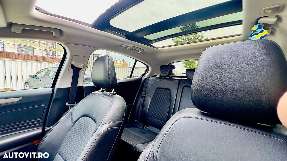 Ford Focus 1.5 EcoBlue Titanium - 13