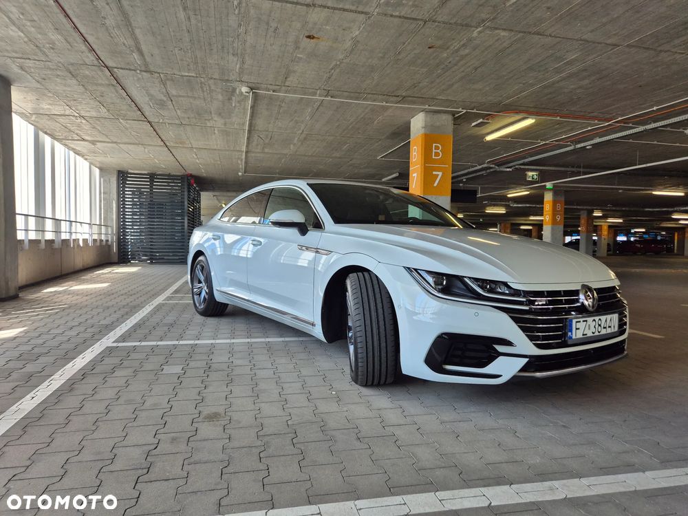 Volkswagen Arteon 2.0 TDI SCR R-Line Edition DSG - 2