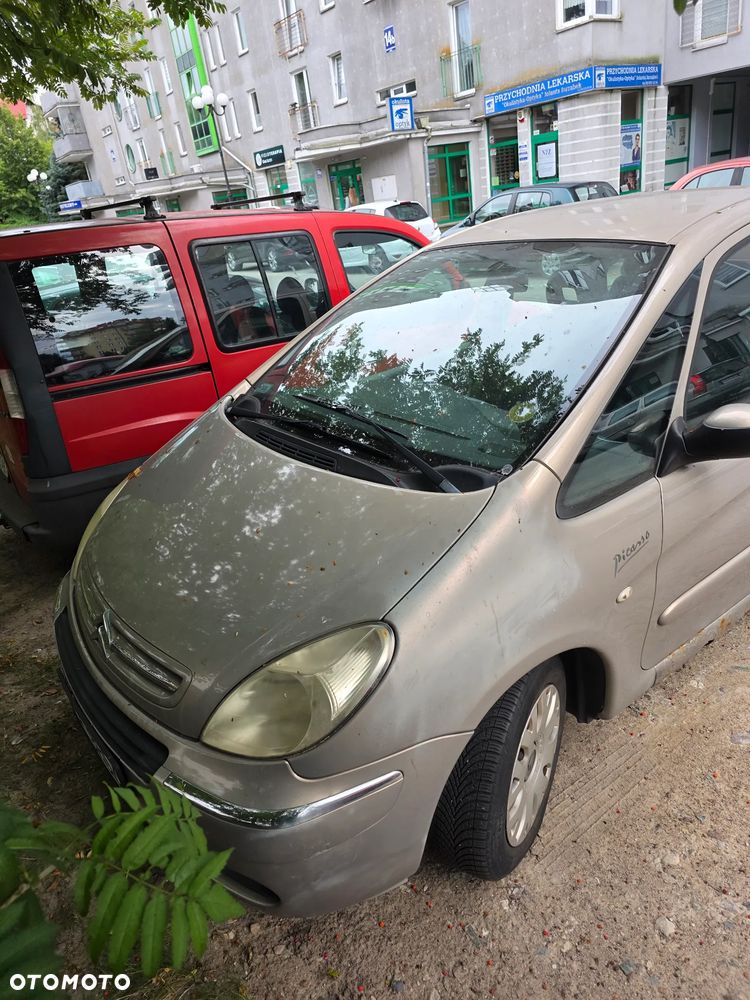 Citroën Xsara Picasso 1.8i Exclusive - 3