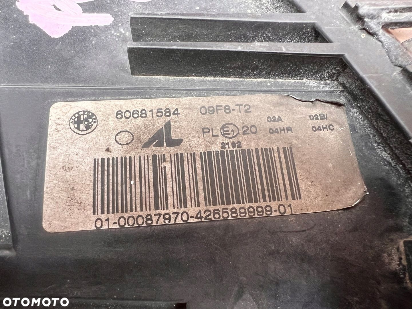 Lampa przednia ALFA ROMEO GT KOMPLET CZARNE EUROPA ORYGINALNE AL - 7