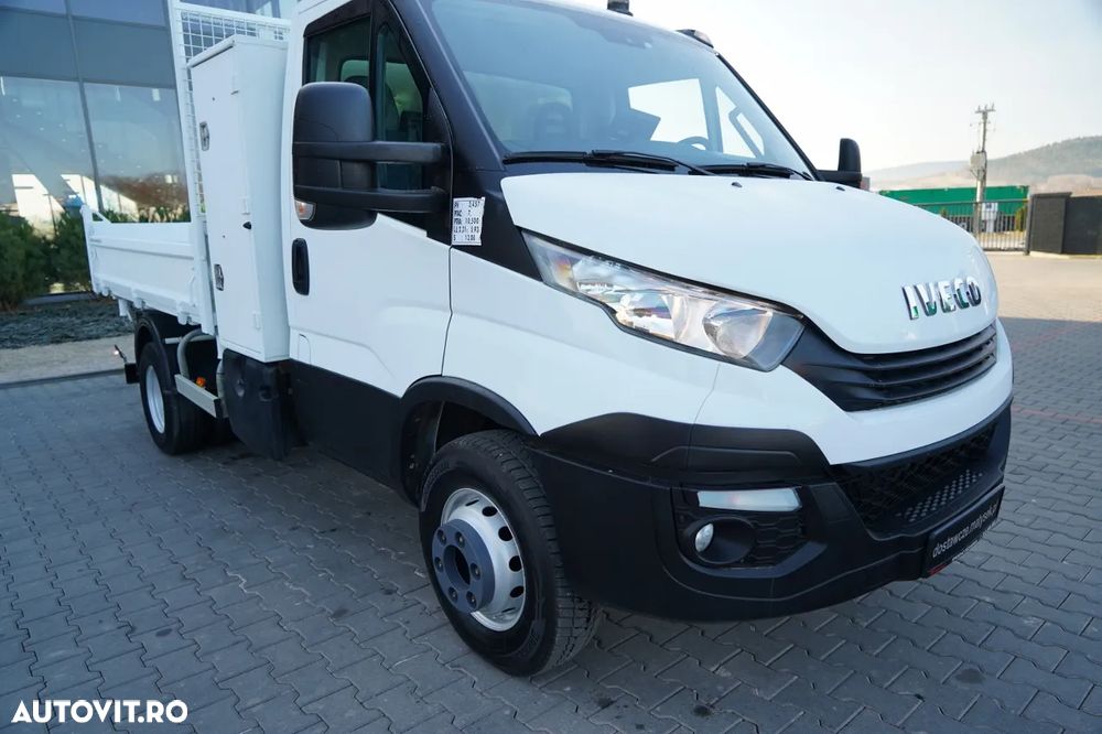 Iveco DAILY 70-180 / BASCULATOR SPATE 2.8 M / MASĂ NETĂ: 7.0 T / DUBLU / BLOCARE PUNȚI - 17
