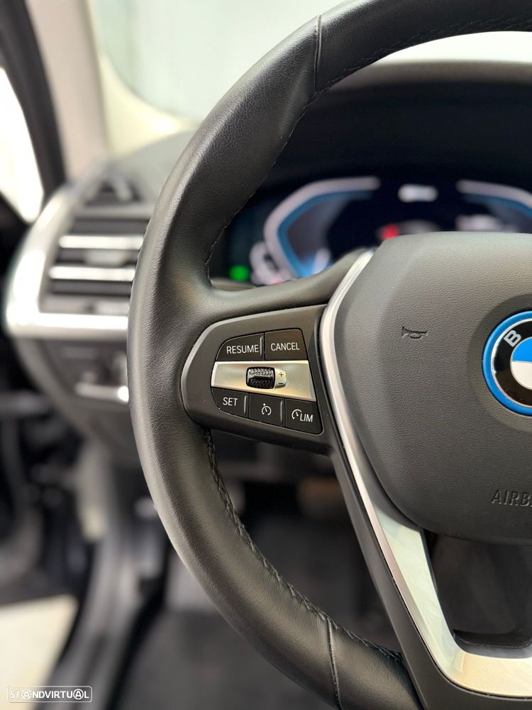 BMW X3 30 e xDrive - 16