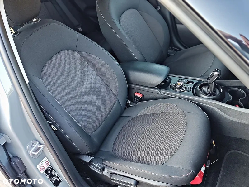 MINI Clubman One - 14