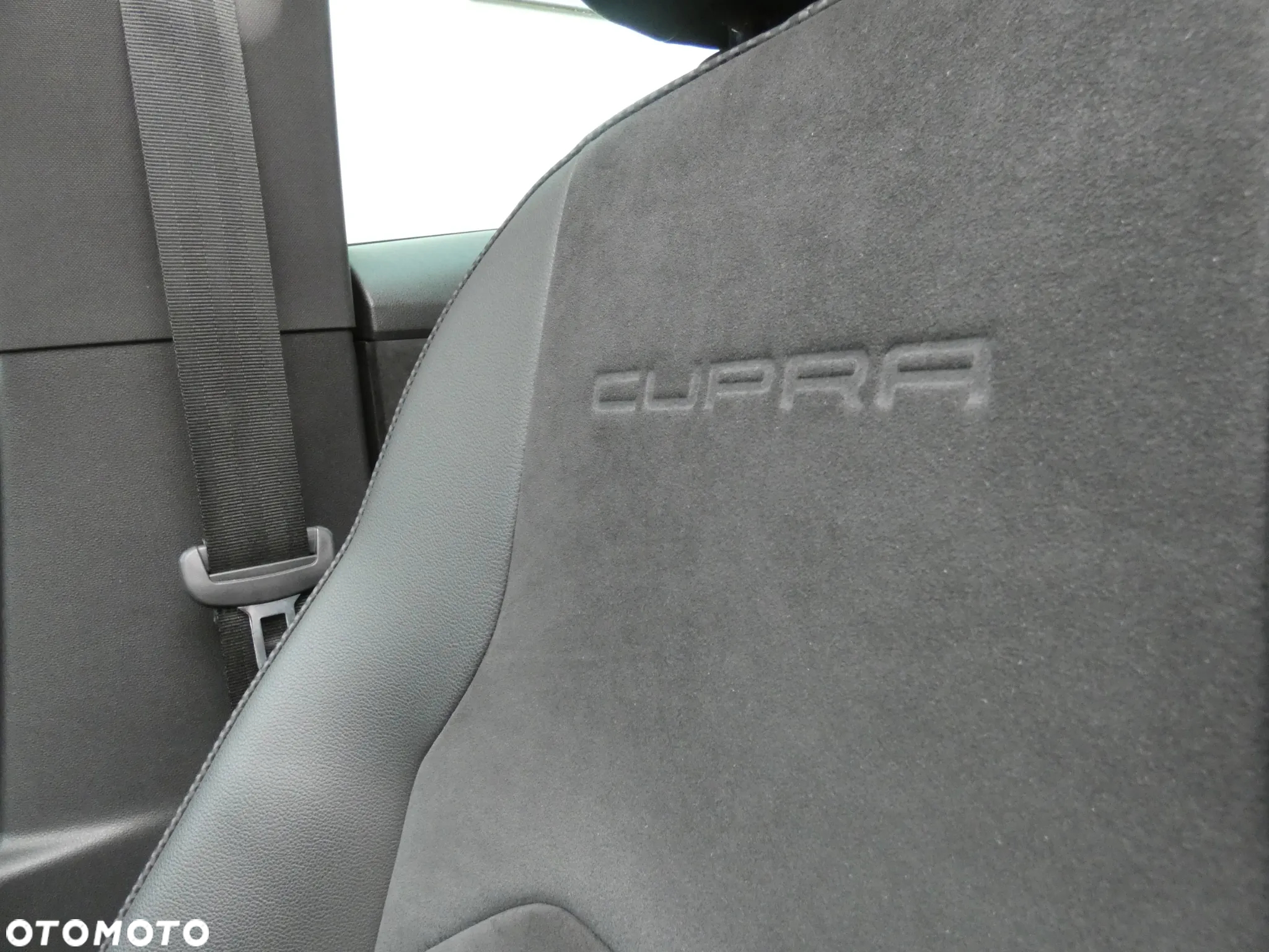 Seat Leon 2.0 TSI Cupra S&S DSG - 18