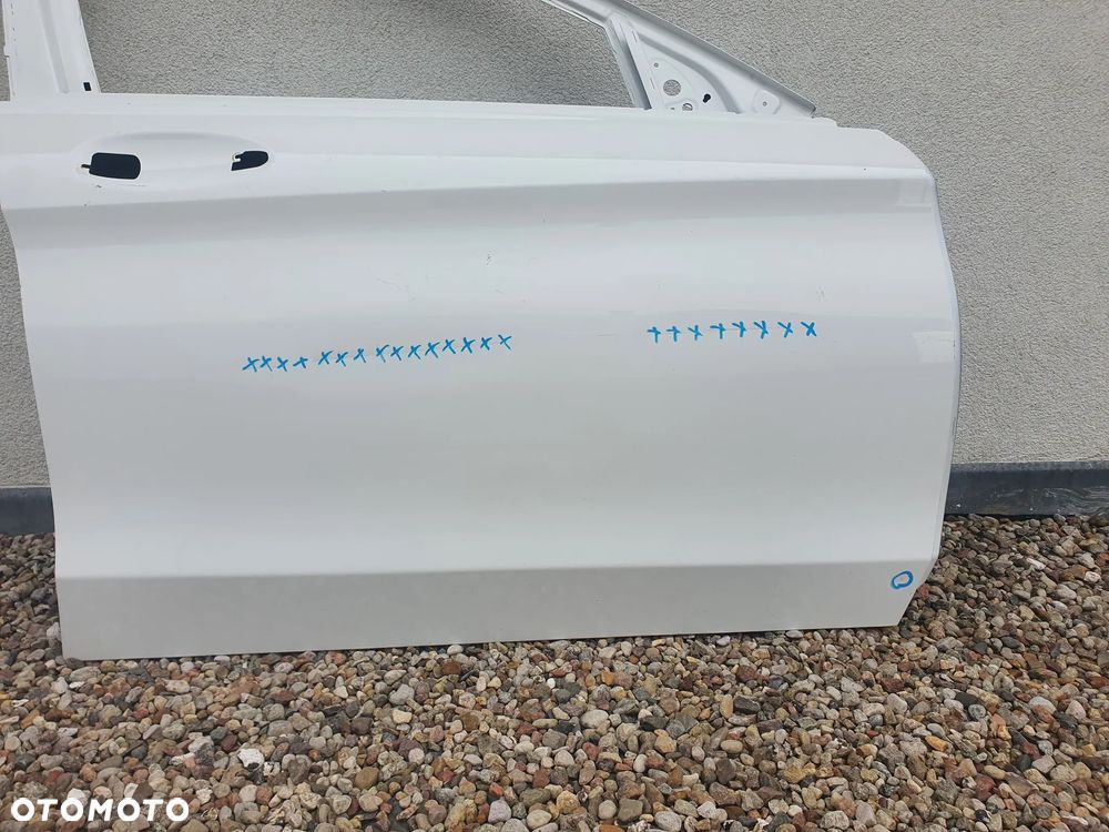 Drzwi przednie prawe Mercedes C-Klasa W205 rok 14-21 - 2