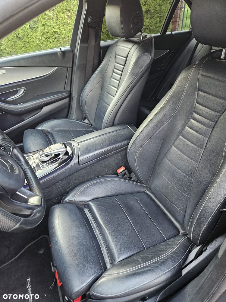 Mercedes-Benz Klasa E 220 d 9G-TRONIC - 9